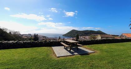 Casa do Becco - Sobre o Centro Histórico e o Oceano