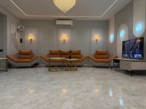 Interior - Hotel The Galaxy (Dabok)