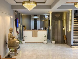 Lobby - Hotel The Galaxy (Dabok)