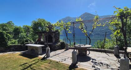 Villa 'Porlezza Lake View' with Lake View, Private Pool and Wi-Fi