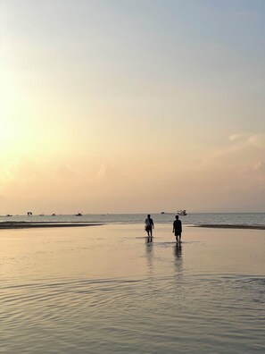Private beach - Hoa Tigon Hon Mot (Bai Thom)