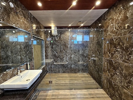 Luxury Villa, Pool View | Bathroom. Serenity the villa by Beta Bawarchi