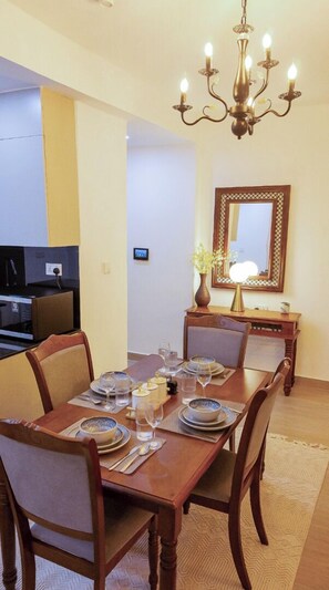 Apartamento luxo | Opções para refeição