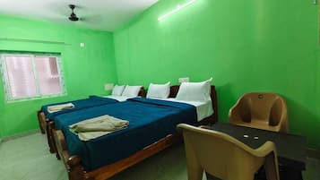 Family Quadruple Room, 2 Queen Beds | Desk, laptop workspace, free WiFi, bed sheets