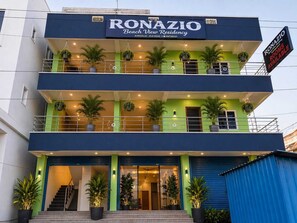 Exterior detail - Ronazio Beach View Residency (Vanur)