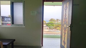 Deluxe Double Room, Sea View | Interior - Ronazio Beach View Residency (Vanur)