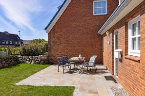 Outdoor dining - Welcome to Apartment Sød (List auf Sylt)