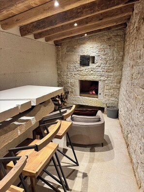 Interior detail - The B luxury countryside (Tinjan)
