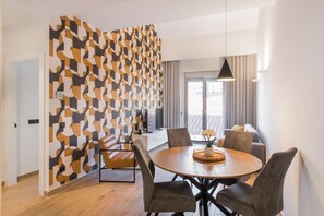 Appartement Supérieur, salle de bains privée | Restauration