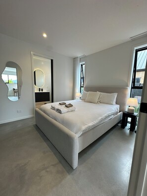 1 Schlafzimmer, Bügeleisen/Bügelbrett, Reisekinderbett, kostenloses WLAN