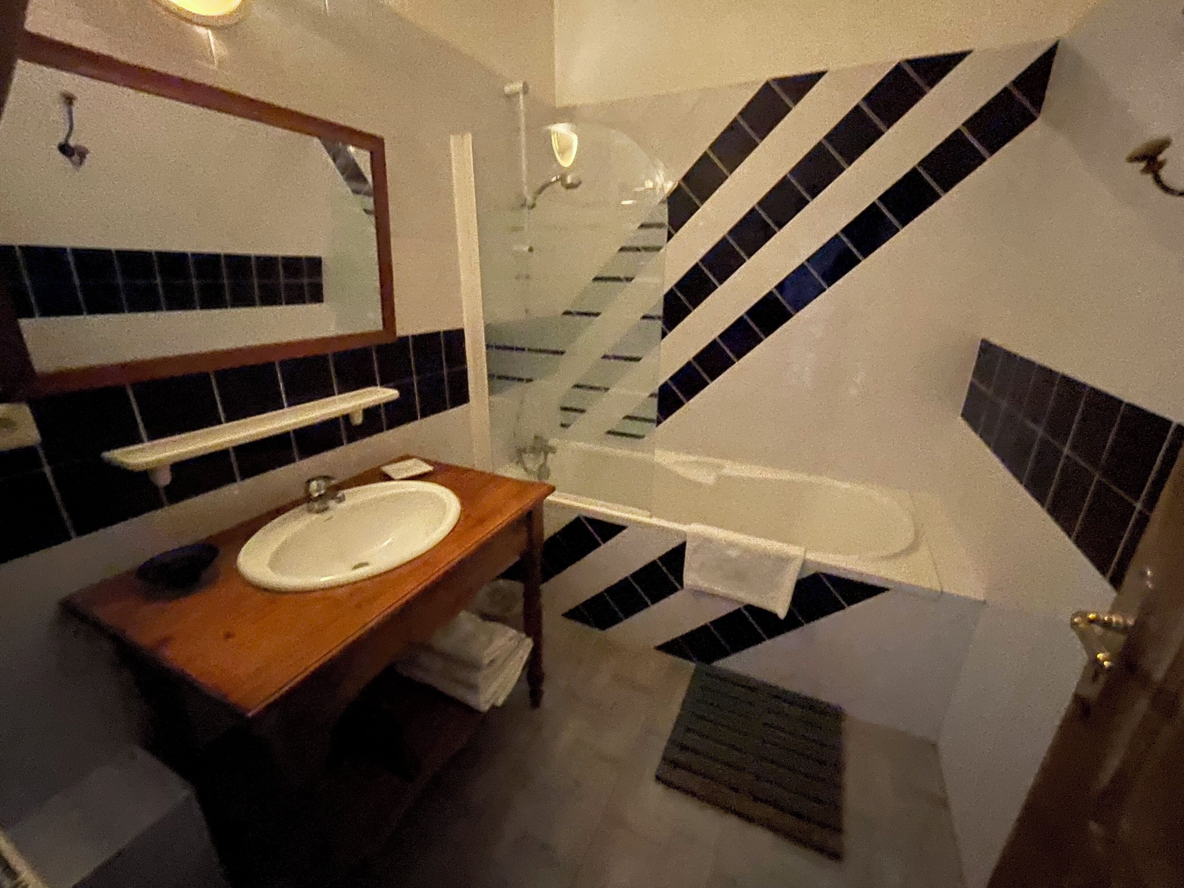 Towels, toilet paper