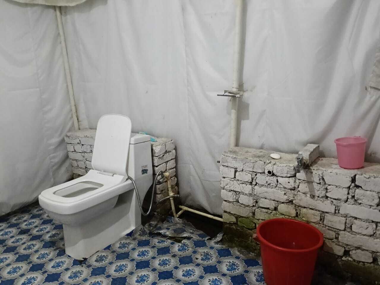 Toallas, jabón, papel higiénico