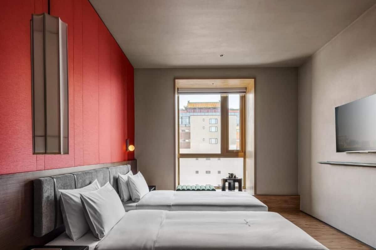 Cortinas blackout y sistema de insonorización