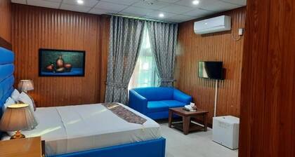 Royal Motel Executive