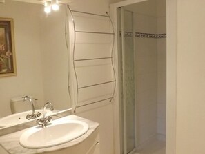 Bathroom - Charming apartment in Léon - 4 guests (Léon)