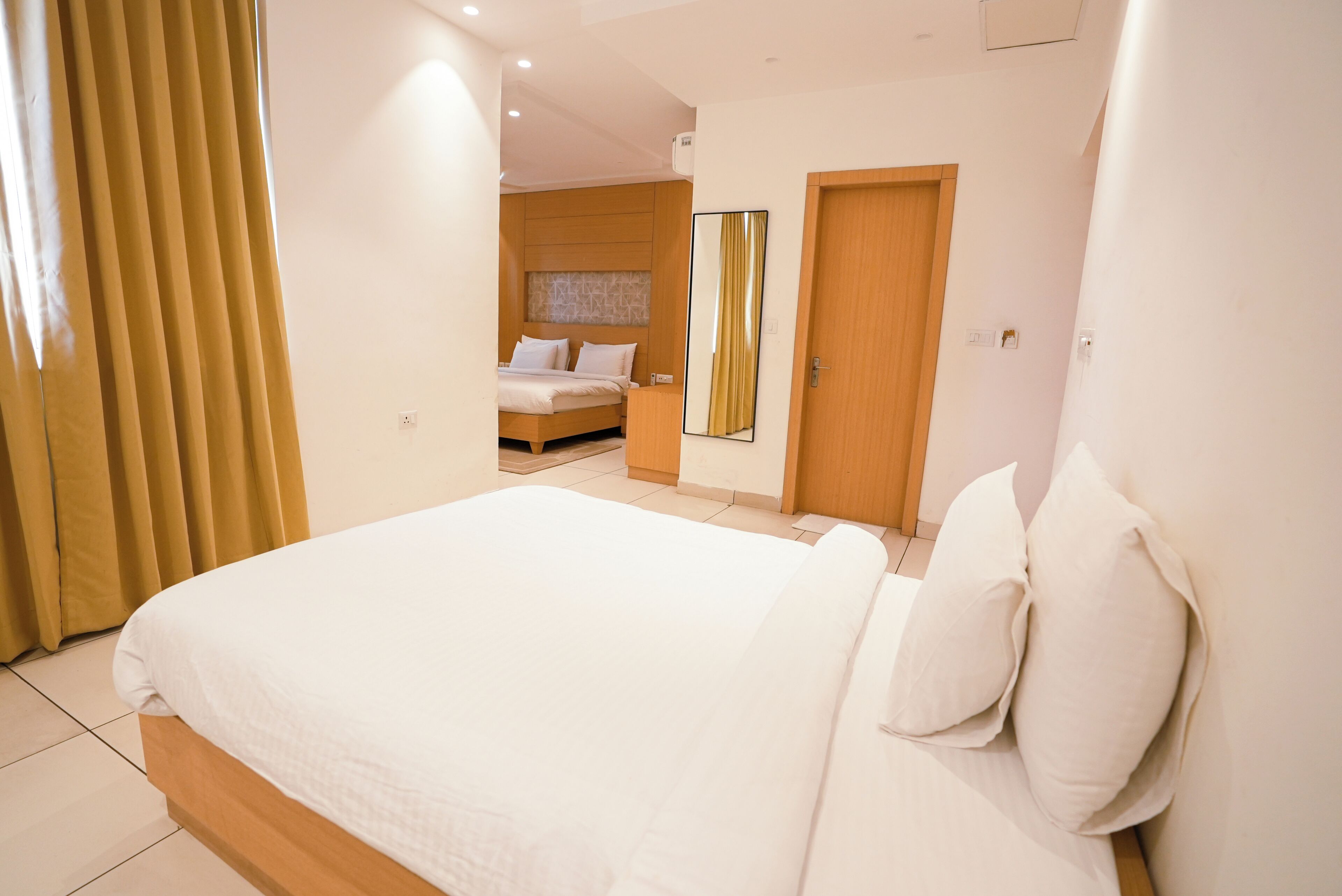 Family Room | In-room safe, desk, laptop workspace, free WiFi