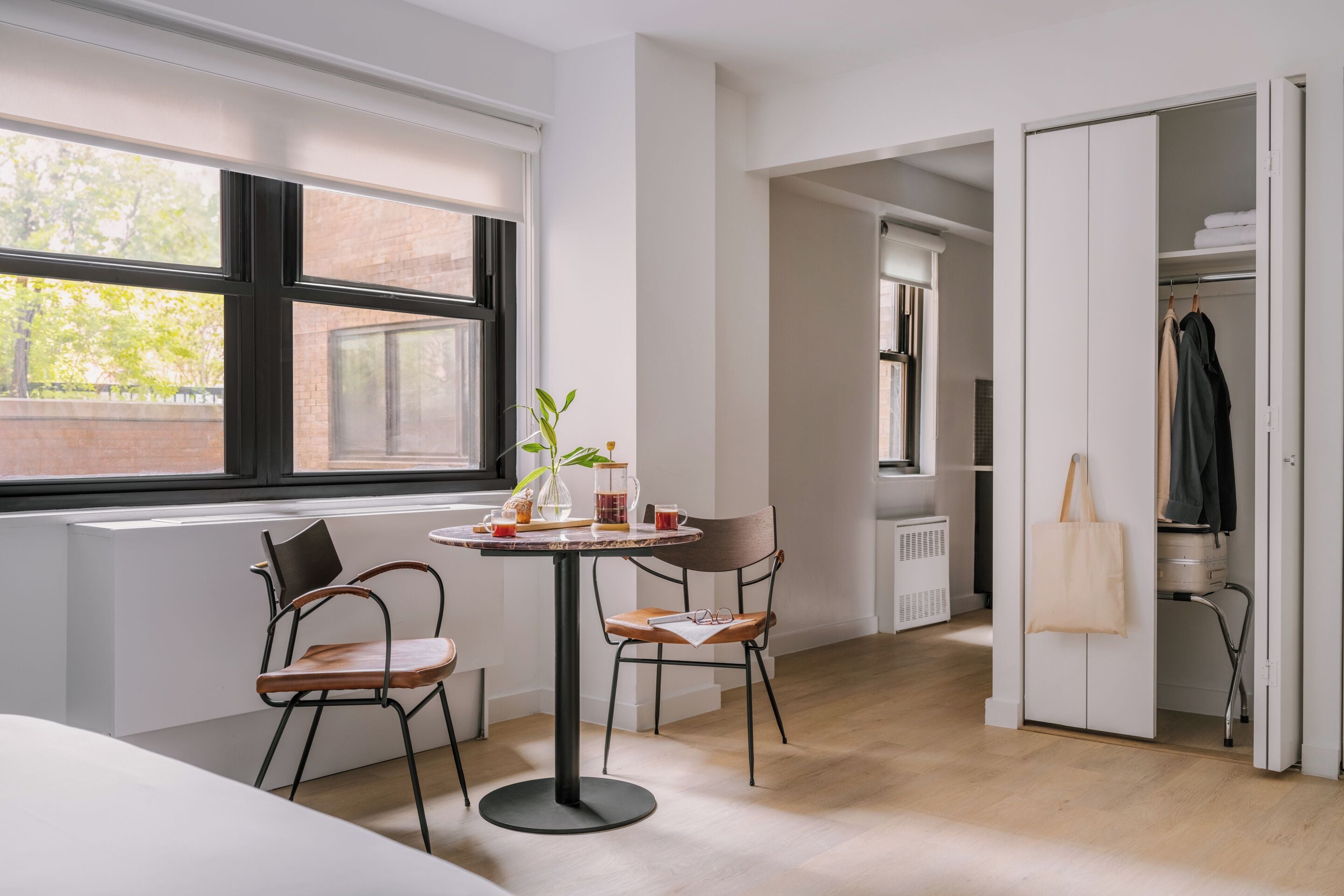 Standard-studio, 1 keskisuuri parisänky | Ruokailu | Lounas ja illallinen