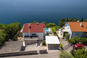 Exterior - Exclusive villa by the sea for 6-8 people - pool & sea view (Dramalj)