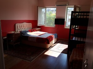 Family Room, Garden View | Desk, iron/ironing board, free WiFi - mai AK pansiyon (Cinarcik)