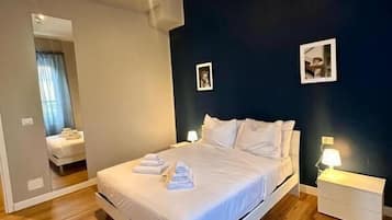Comfort Apartment, Terrace | Blackout drapes, iron/ironing board, free WiFi