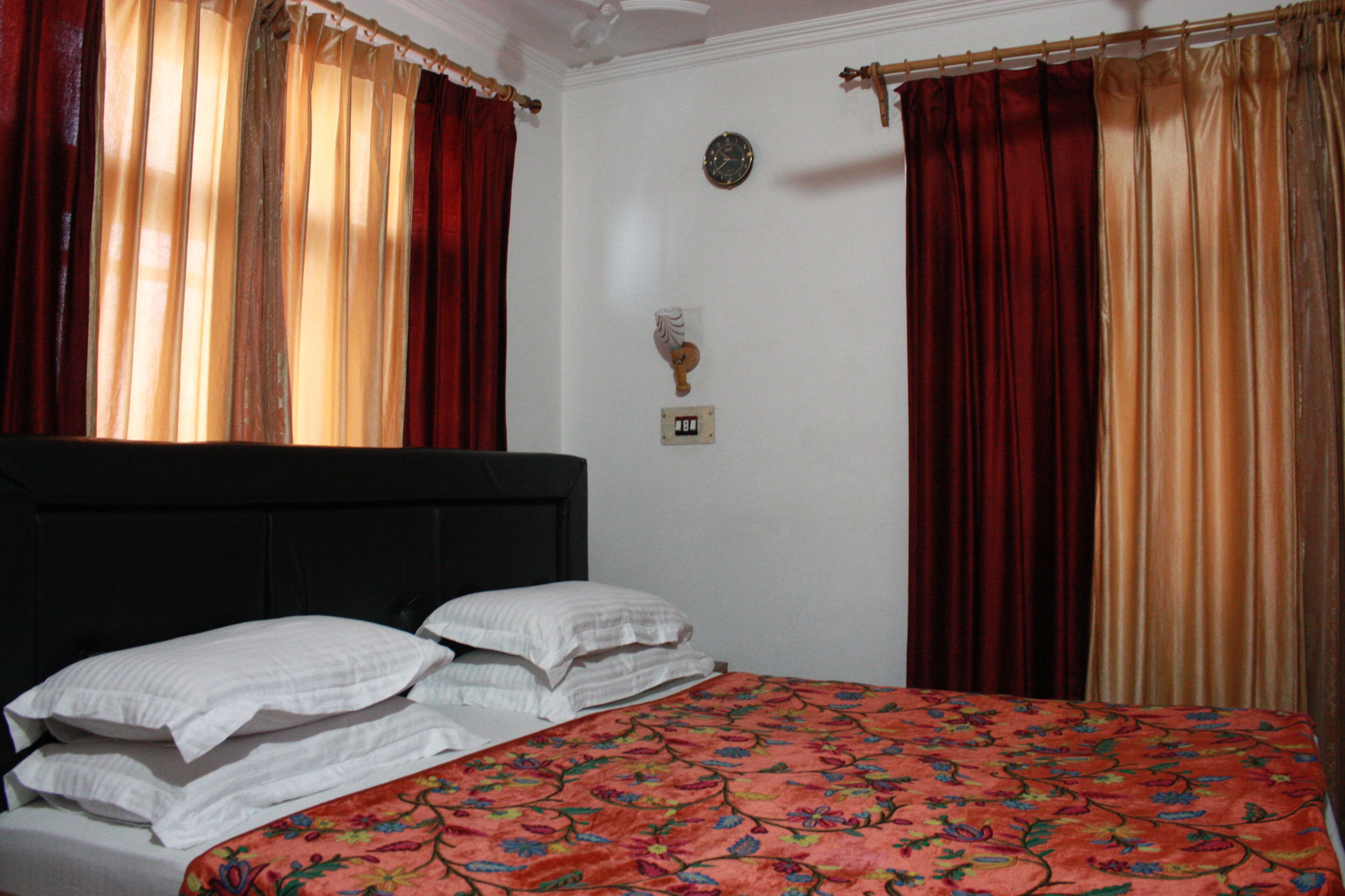 Basic Room | Free WiFi