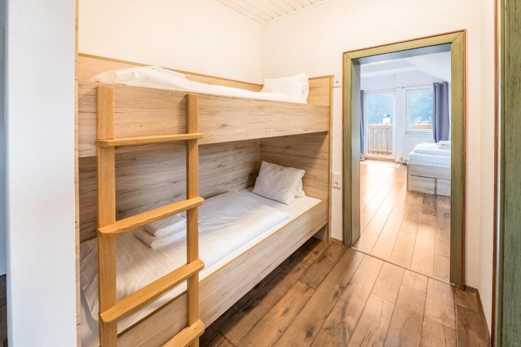 Studio Suite Deluxe, ban công, quang cảnh núi | Bộ đồ giường kháng dị ứng, truy cập Internet không dây (phụ phí) 