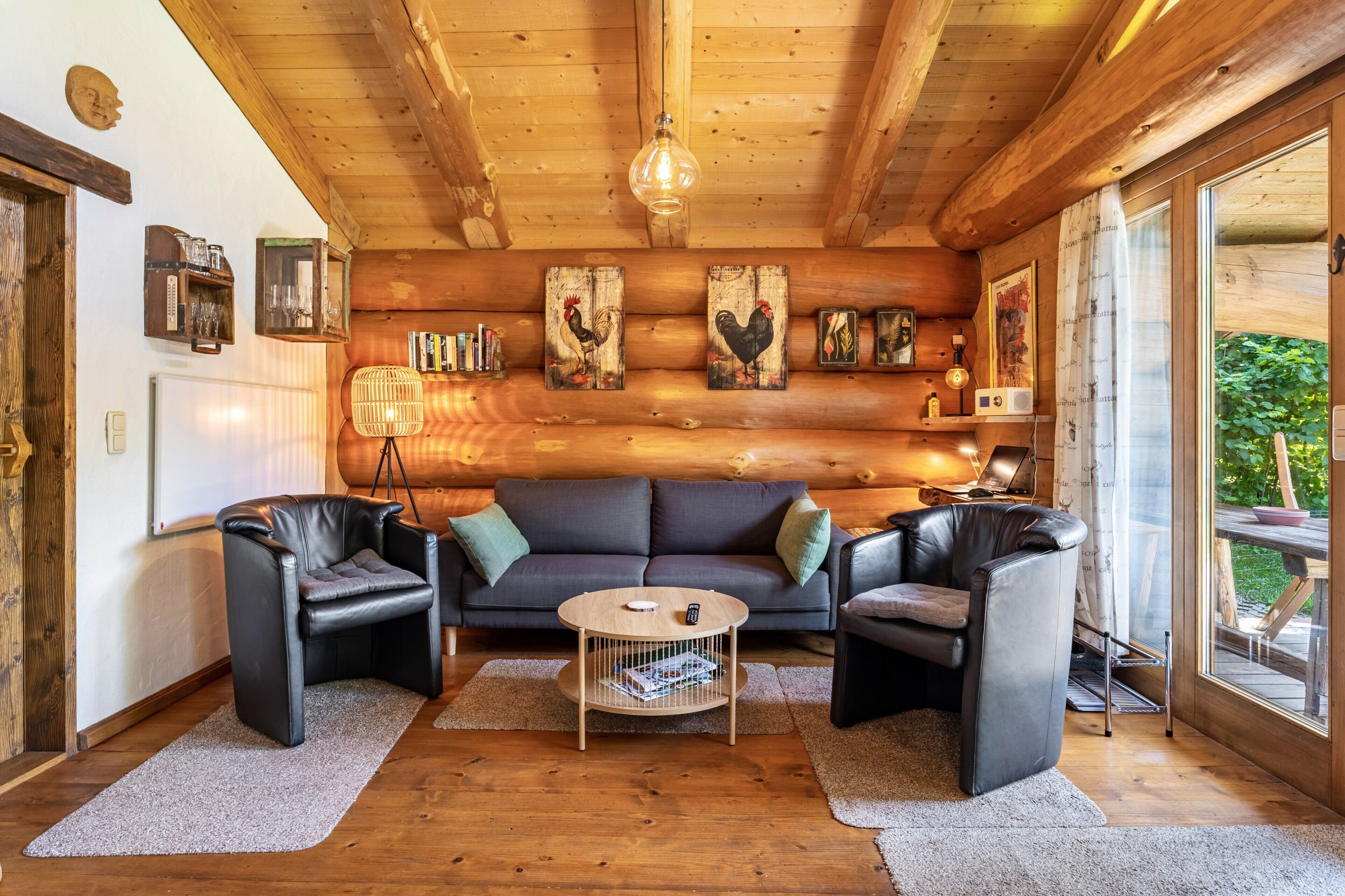 Fernseher, Kamin