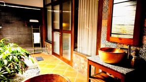 Luxe kamer, 1 kingsize bed, niet-roken, op benedenverdieping | Spa