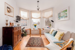 Smart TV - Lovely 1 bed with large terrace in Barnes (London) (London)