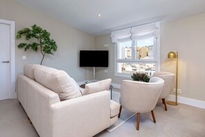 House - Luxury Penthouse With Private Terrace in Granada San Anton 401 (Granada)