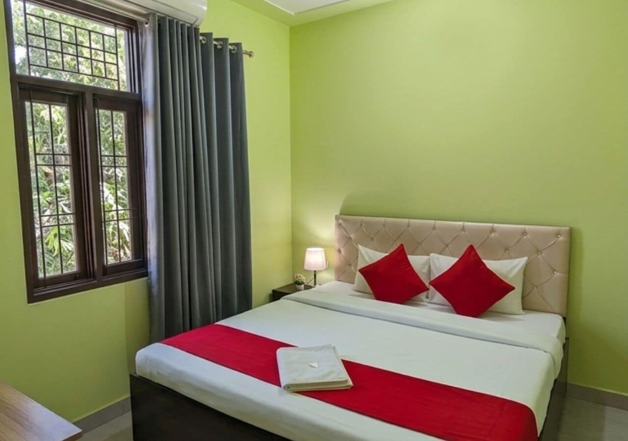 Classic Double Room