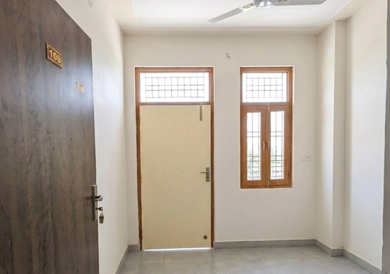 经典双人房 | 办公桌、笔记本电脑工作区、免费 WiFi、床单
