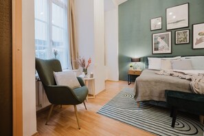 1 bedroom, desk, iron/ironing board, free WiFi - Elegant Loft Apartment in Lesser Town near National Theatre by EasyBNB Premium (Prague)