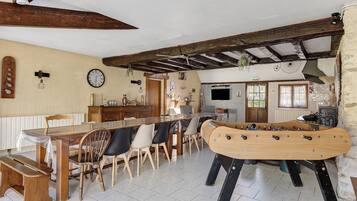 Spielezimmer