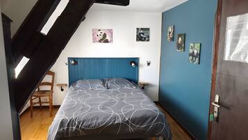 WiFi, bed sheets