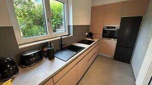 Eigene Küche