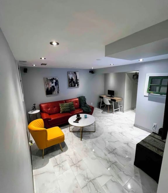 Cozy Basement Apartment - Waterloo