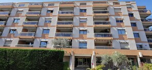 Exterior - Apartment 'Nice Cimiez-Private Park and Arenas' with Private Terrace, Wi-Fi and Air Conditioning (Nice)