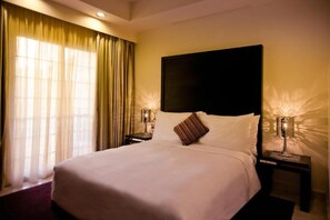 Egyptian cotton sheets, premium bedding, down comforters - Move on Beach Resort Al Khobar (Al Khobar)