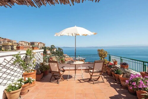 Argentario Penthouse with terrace overlooking the sea