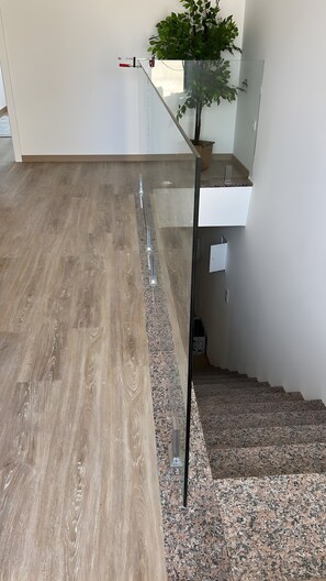Interior - ManuelHouse – Modern Two-Story Home in Vila Nova de Gaia (Vila Nova de Gaia)
