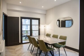 House - Bright Modern Manchester Home Free Parking (Manchester)