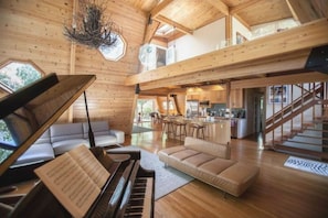 House | 4 bedrooms, Internet - Luxurious Bayview Treehouse Hot Tub 15 min to SF (Brisbane)