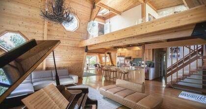 Luxurious Bayview Treehouse Hot Tub 15 min to SF