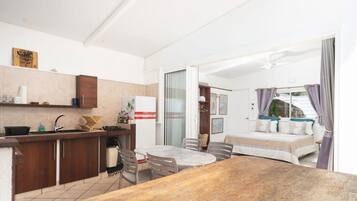 Suite | 2 camere, Internet