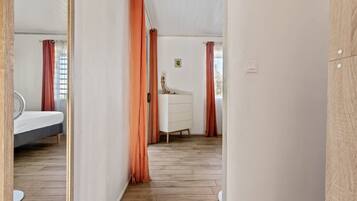 3 bedrooms, Internet