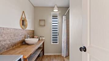 House | 3 bedrooms, Internet