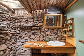 Studio - Large Private Garden Bungalow for 2 People (Moorea-Maiao)