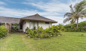 3 bedrooms, Internet - Seaside Haven Expansive 3BR Villa in Moorea (Moorea-Maiao)