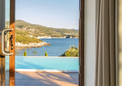 Zavia Villa Alpha 2B Syvota